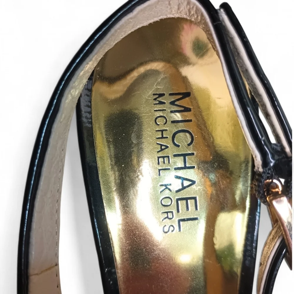 Michael Kors | Kelsey Kitten Slingback | Blk Patent Leather Gold Hardware | Sz 9